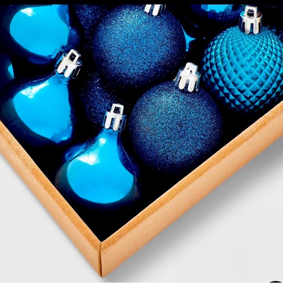 Regal Blue Shatterproof Christmas Ornaments Set -20ct - Picture 1 of 4
